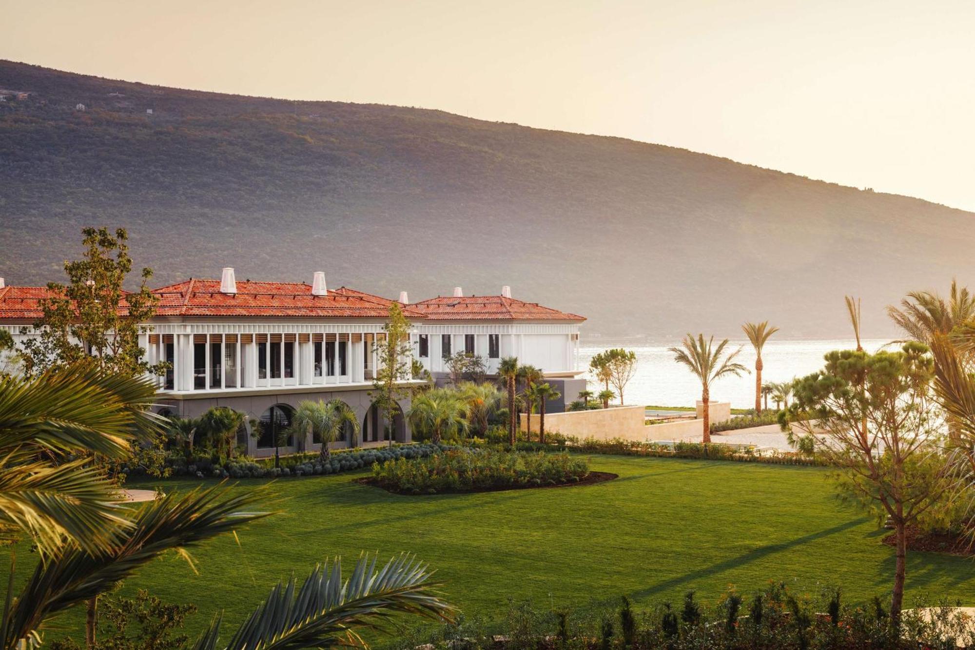 One&Only Portonovi Hotel Herceg Novi Exterior photo